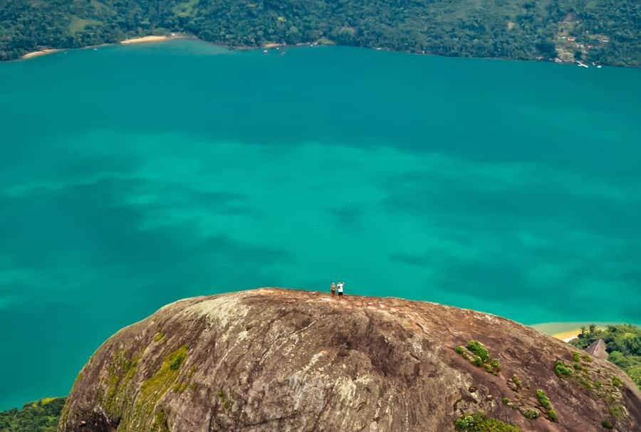 Paraty: Pão de Açucar Peak Trekking and Hiking Tour - Summit Time: How to Enjoy the Views Without Getting Burned Out