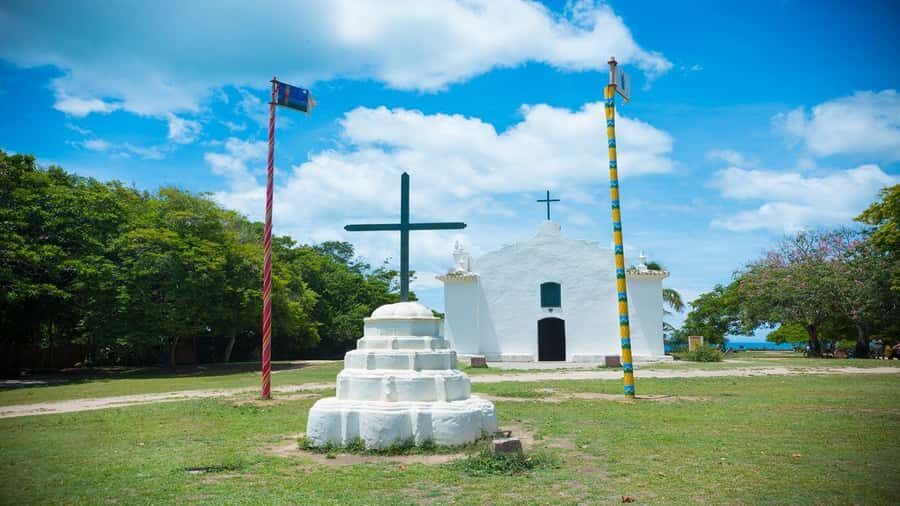 Porto Seguro: Trancoso Day Trip with Beach and Quadrado - Why This Porto Seguro to Trancoso Day Trip Makes Sense