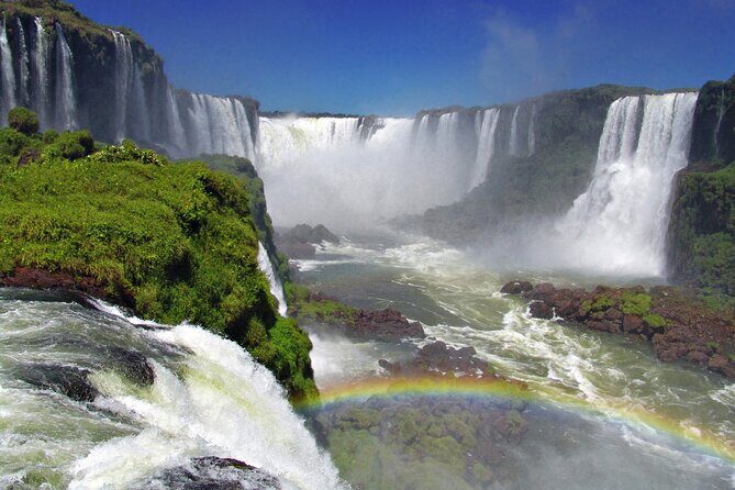 Private Day trip: Both sides of Iguazu Falls - Stop 1 on the Argentina side: trains, Devil’s Throat, and two trail circuits