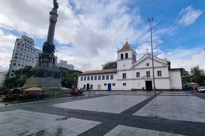 Private Half-Day Guided Tour to São Paulo - How the guide adapts when weather doesn’t cooperate