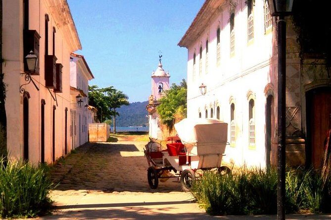 Private walk tour of Paraty's historical center - BY PARATY TOURS - Stop-by-stop: the walk from Remedies to the Rosary and Saint Benedict