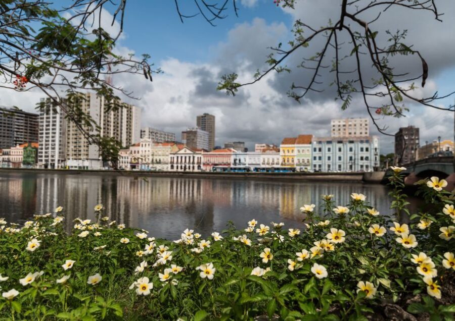 Recife: City Tour Recife & Olinda - Guide Energy and Language: Baruk, Wagner, Lionel, Irene, and Júnior Matter