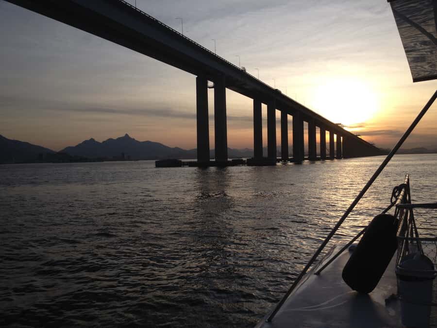 Rio: Boat Tour of Guanabara Bay - Sugarloaf Mountain Photo Time (And How to Get the Best Angles)