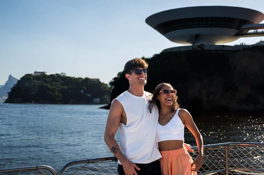 Rio: Boat Tour of Guanabara Bay - Urca Casino and Flamengo Beach: The Home Stretch