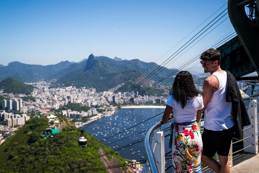 Rio: Christ the Redeemer, Sugarloaf, Selaron & BBQ Lunch - Rodízio BBQ Lunch: How the All-You-Can-Eat Option Works