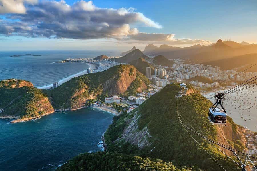 Rio de Janeiro: 45-Min Helicopter Tour with Transfer - From the Heliport to Sugarloaf Mountain: The Aerial Geography Lesson