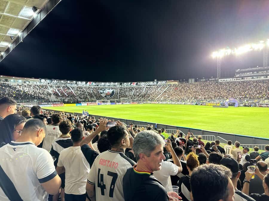 Rio de Janeiro: Attend a Vasco da Gama game with local guide - Who this tour suits best (and who should reconsider)