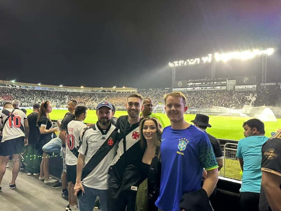 Rio de Janeiro: Attend a Vasco da Gama game with local guide - Pre-match beers and churrasco style energy