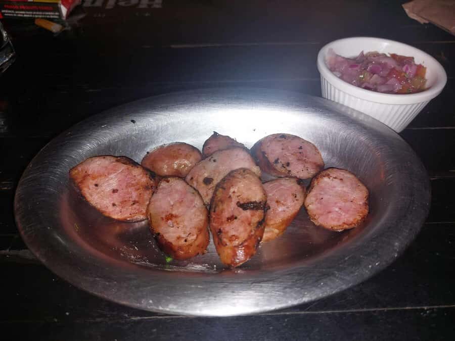 Rio de Janeiro: Barra da Tijuca Walk & Food Tour with Drinks - Who should book this Barra da Tijuca food-and-drink tour?