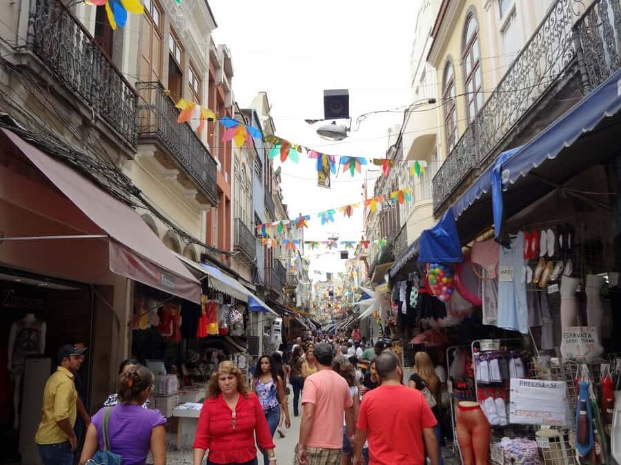 Rio de Janeiro: Be a true Rio's local for a day - Tour - A 5-Hour Rio Hit: Caipirinha, Maracanã, Sambadrome, Sahara