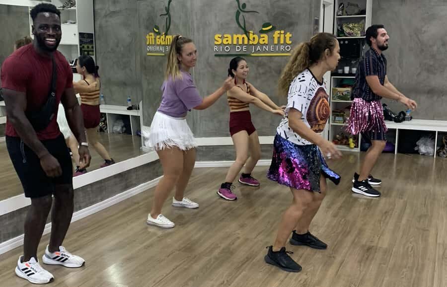 Rio de Janeiro: Beginner Samba Lesson in Ipanema - The 60-Minute Structure: What You Learn and Why It Clicks