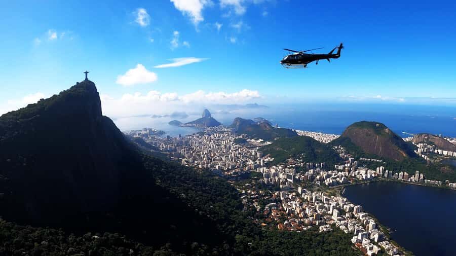 Rio de Janeiro by Air: 10-Minute Helicopter Tour - Getting Picked Up Around Leblon, Ipanema, and Copacabana