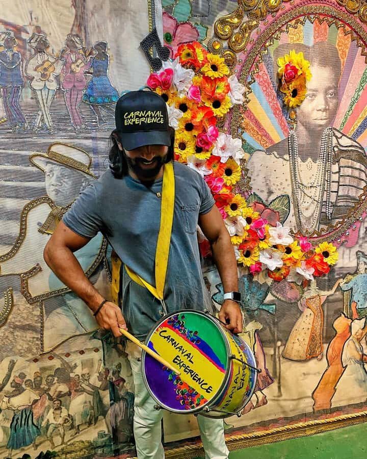 Rio de Janeiro: Carnaval Backstage Tour and Samba Class - Caipirinha Included: A Small Welcome That Sets the Tone