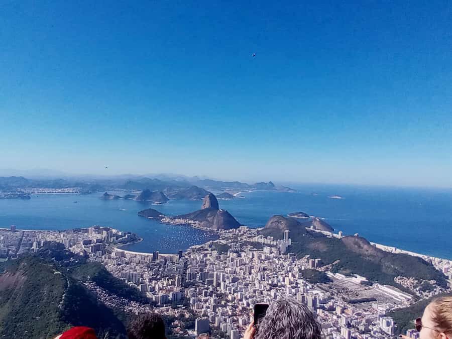 Rio de Janeiro: Christ Redeemer + Sugar Loaf & more + Lunch - Christ the Redeemer: the main show and how to enjoy it