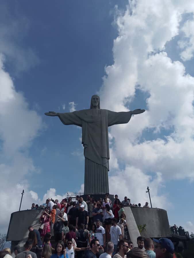 Rio de Janeiro: Christ Redeemer + Sugar Loaf & more + Lunch - Selarón Steps: the story behind the colors