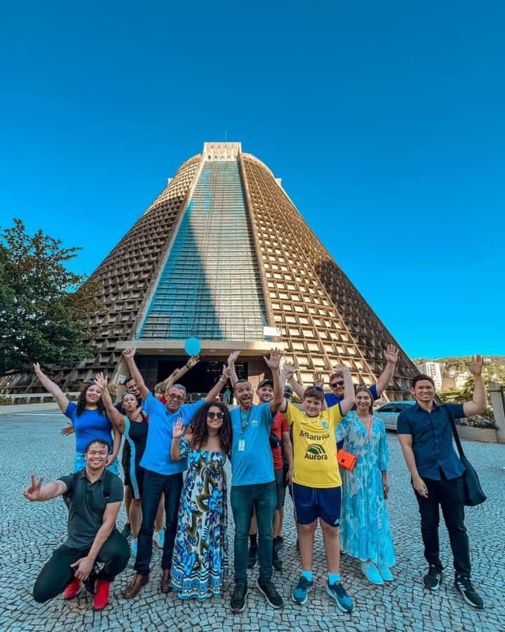 Rio de Janeiro: Christ the Redeemer, Sugarloaf, & City-tour - Mauá Square, Museum of Tomorrow, and Cinelândia: science, culture, and city-center gravitas