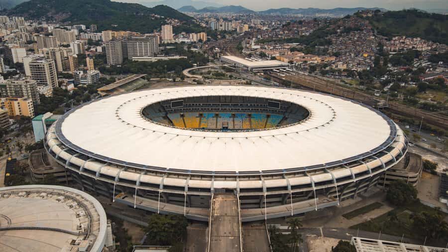 Rio de Janeiro: City tour, food, night attractions and more! - Mirante Dona Marta: the viewpoint that helps you read the city