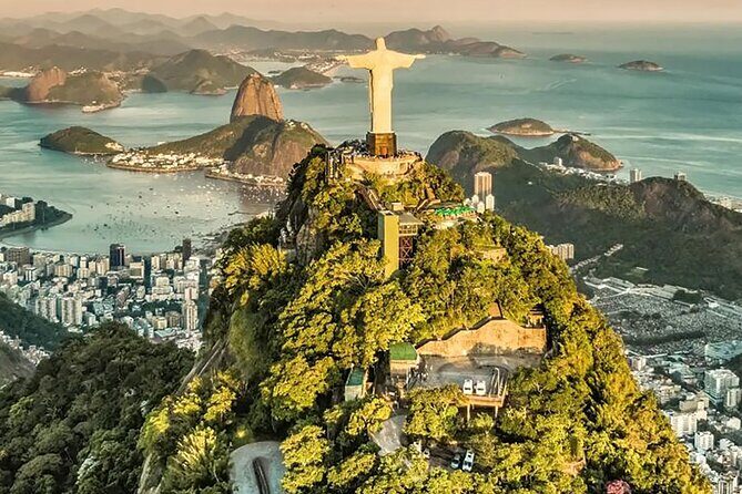Rio de Janeiro City Tour for One Day - Corcovado and Christ the Redeemer: The Park Setting Is the Point