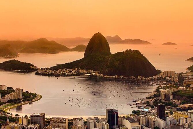 Rio de Janeiro City Tour for One Day - Catedral Metropolitana and Arcos da Lapa: Two Very Different Icons