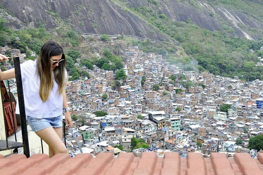 Rio de Janeiro: Favela Jeep Tour to Rocinha and Capoeira - The Capoeira Circle: Learn the Moves, Feel the Culture