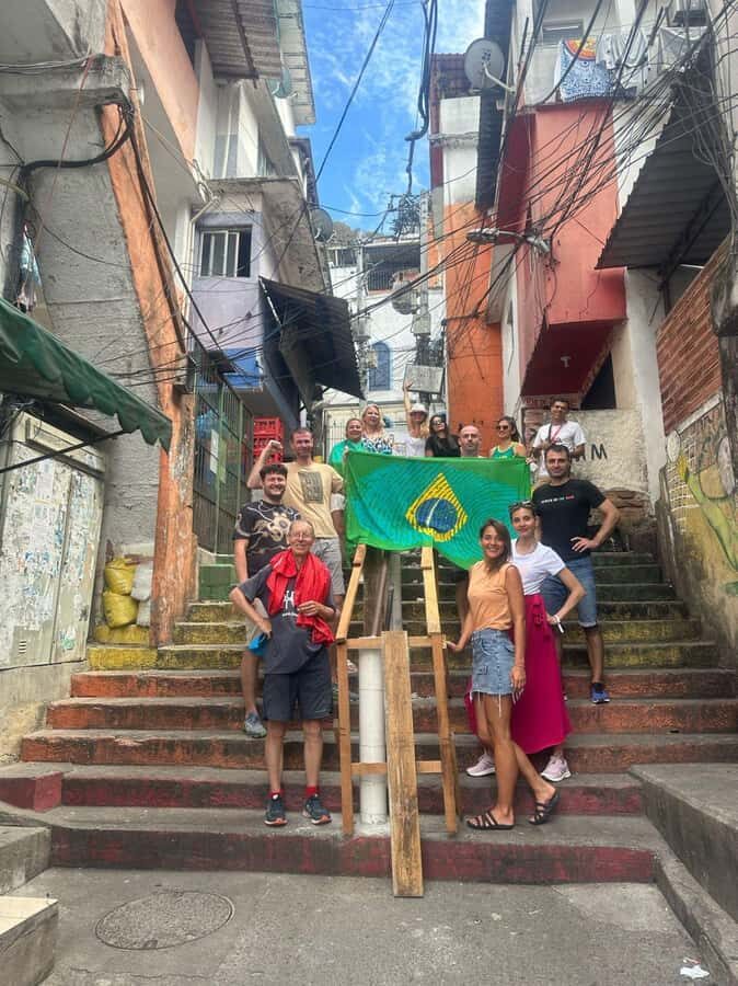 Rio de Janeiro: Favela Santa Marta Top Tour with Local Guide - Mirante Dona Marta, Tram Ticket, and the 3-Hour Plan