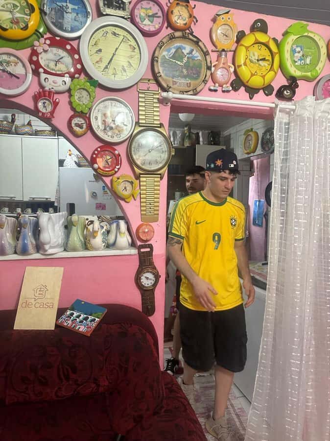 Rio de Janeiro: Favela Santa Marta Top Tour with Local Guide - What to Bring and What Rules to Follow in Santa Marta