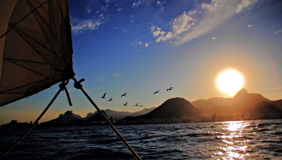 Rio de Janeiro: Guanabara Bay Sunset Sailing Tour & Drinks - Quick hit: what makes this Rio sunset sail worth it