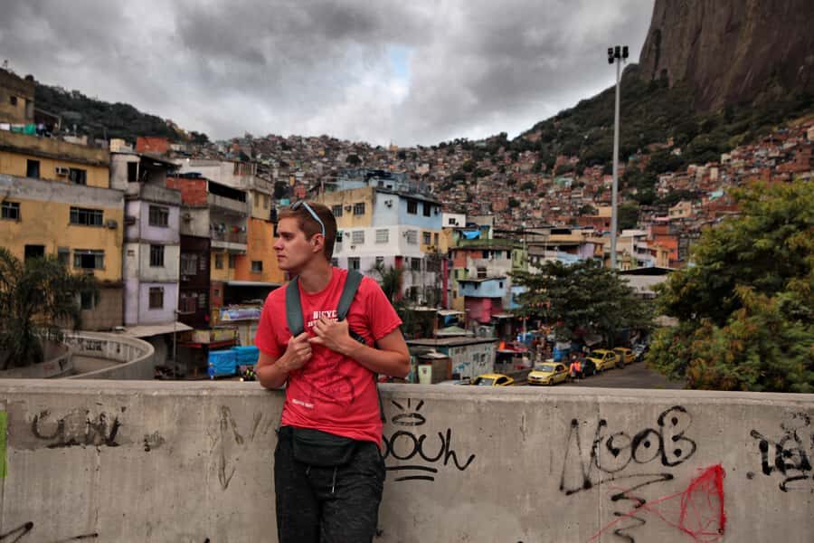 Rio De Janeiro: Half-Day Rocinha Favela Walking Tour - Rooftop Stops and Small Extras: Caipirinhas, Photos, and Add-Ons