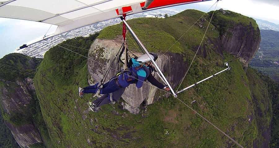 Rio de Janeiro: Hang Gliding or Paragliding Flight - From Clube São Conrado to the Launch Ramp at Pedra Bonita