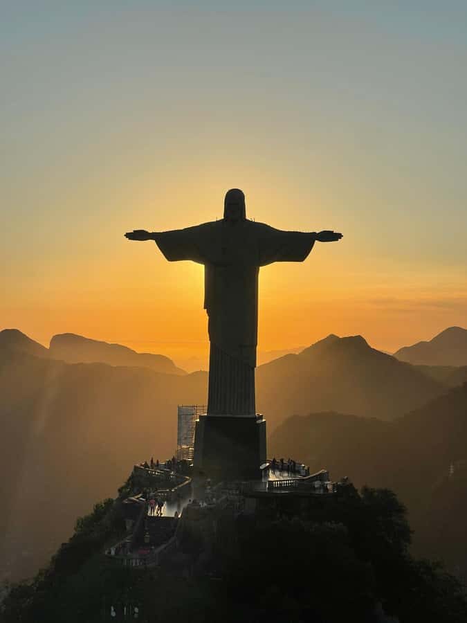 Rio De Janeiro Helicopter Flight Tour - Who should book this Rio de Janeiro helicopter flight