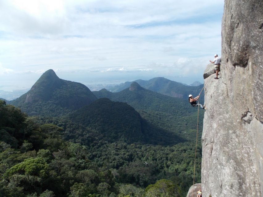 Rio de Janeiro: Hiking and Rappelling at Tijuca Forest - Rappelling at the Summit: What Abseiling Adds to the Hike
