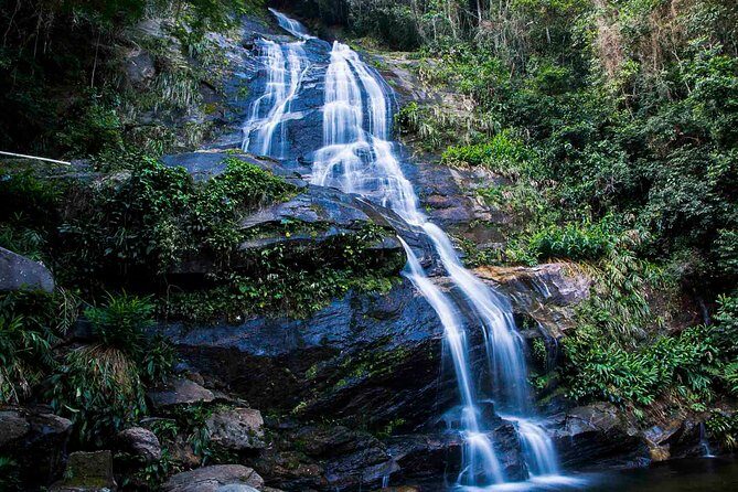 Rio de Janeiro Jeep Tour : Tijuca Forest - Cachoeira dos Macacos: the short forest walk with real payoff
