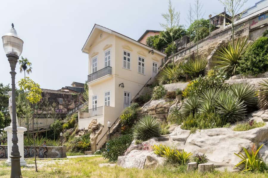 Rio de Janeiro: Little Africa Heritage Walking Tour - Morro da Conceição: the walk connects a hill to a story