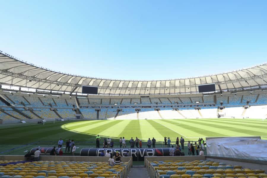 Rio de Janeiro: Maracanã & Flamengo Football Tour - Pickup in Rio’s South Zone: included rides, but know the reality