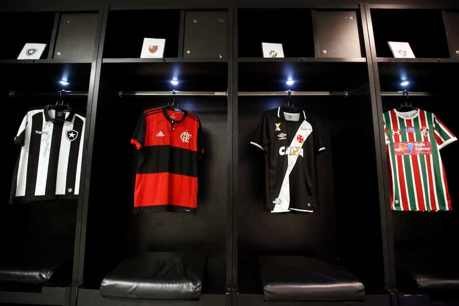 Rio de Janeiro: Maracanã & Flamengo Football Tour - Guide quality: where the day becomes memorable