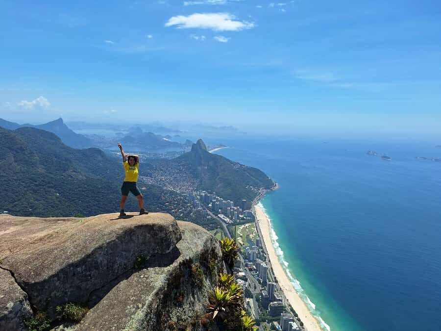 Rio de Janeiro: Pedra da Gávea - guided hike with best views - Languages and group feel: small team, clear communication