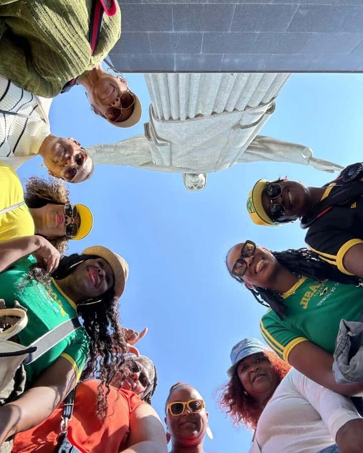 Rio de Janeiro: Private Custom 9-hour Unforgettable tour - Christ the Redeemer: what you’re really paying attention to