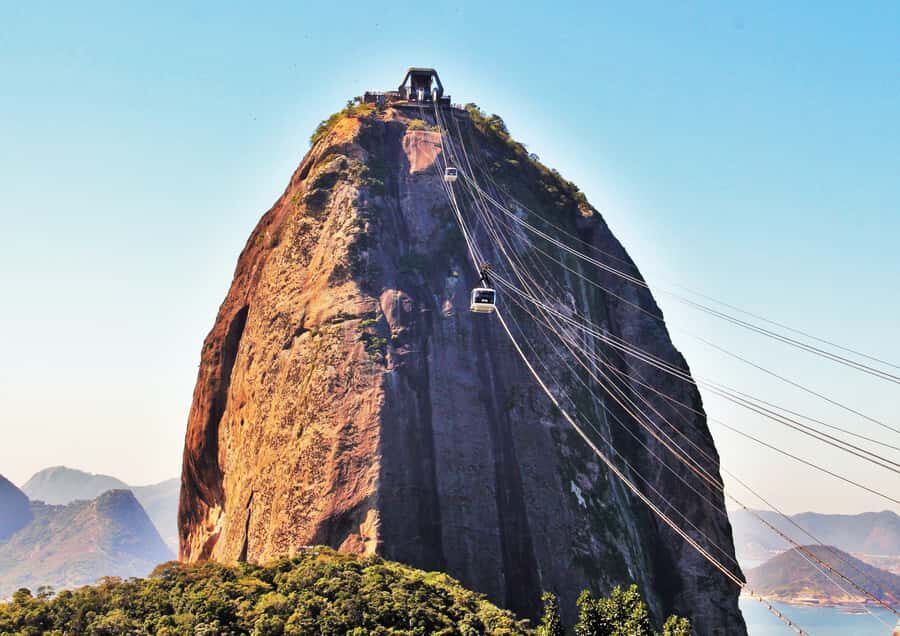 Rio de Janeiro: Private Day Tour with lunch - Christ the Redeemer by cogwheel train: the climb that sets the mood