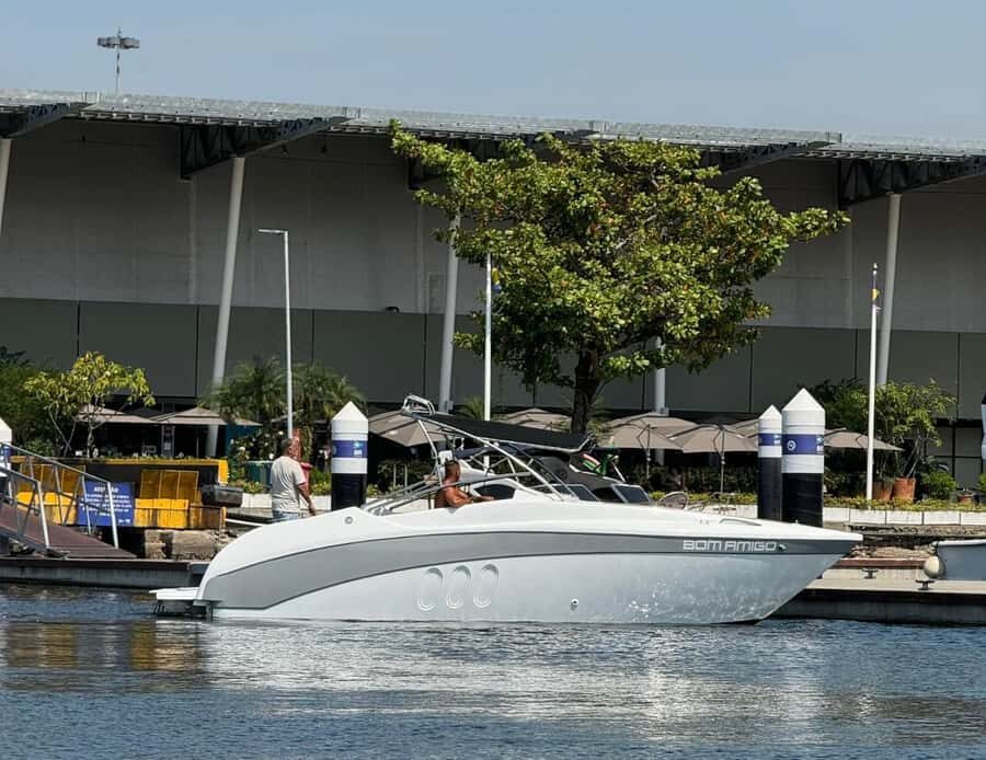 Rio de Janeiro: Private Speedboat Trip - Routes You Might Take: Urca, Vermelha Beach, or Niterói