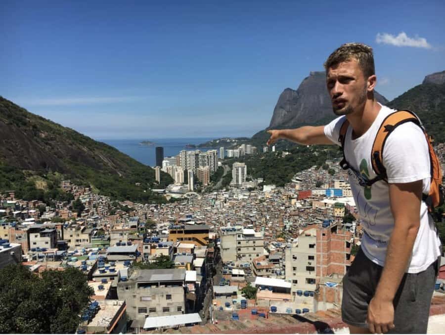 Rio de Janeiro: Rocinha Favela Walking Tour with Local Guide - Getting there: Copacabana and Ipanema pickup vs the Avenida Niemeyer start