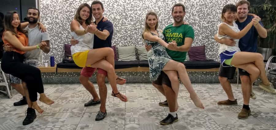Rio de Janeiro: Samba Class in Copacabana - From First Steps to a Mini Celebration Circle