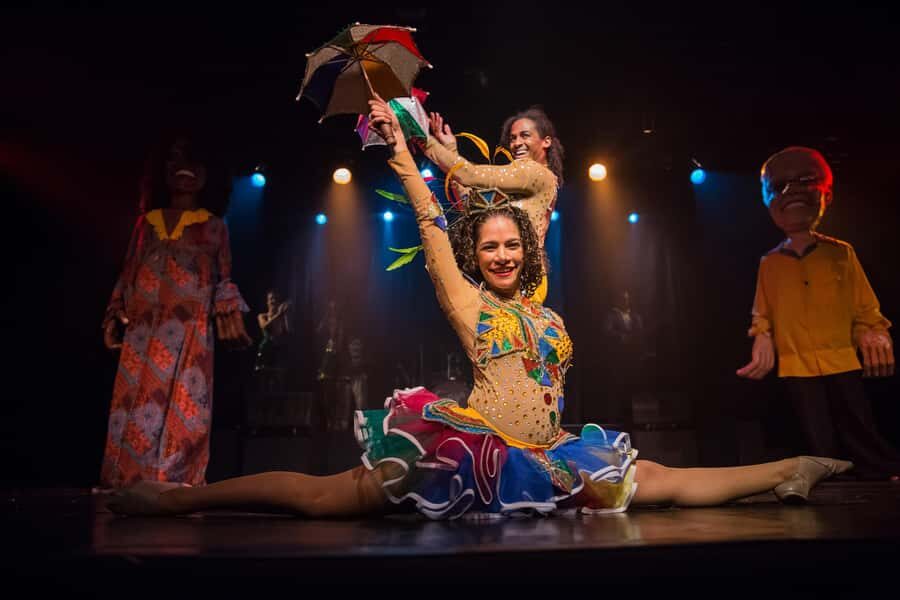 Rio de Janeiro: Samba Show Admission & Transfer - Rio transfers and timing: where pickup happens and why traffic matters