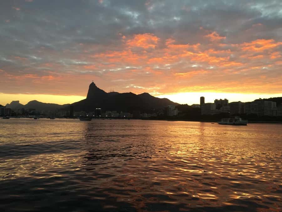 Rio de Janeiro: SpeedBoat Tour - Sunset with Beer - Price and Value for $56: What You’re Paying For