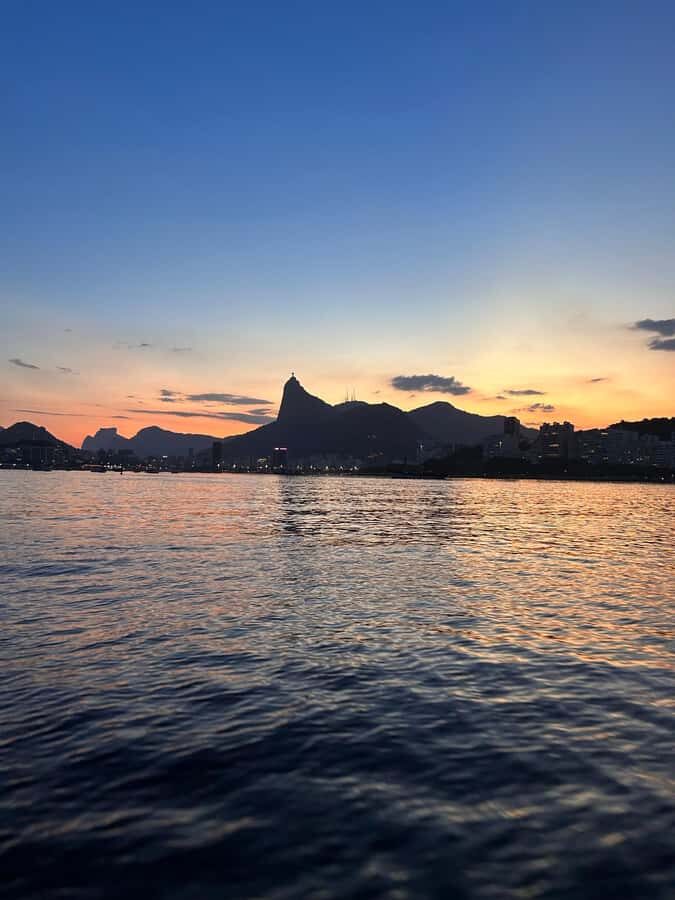 Rio de Janeiro: SpeedBoat Tour - Sunset with Beer - Speedboat Ride Details: 3 Hours, Up to 8 People