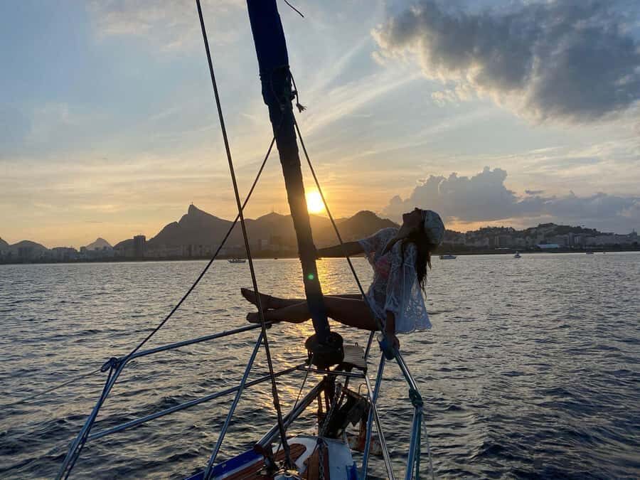 Rio de Janeiro: Sunset Sailboat Tour with Open Bar - Key highlights to look for
