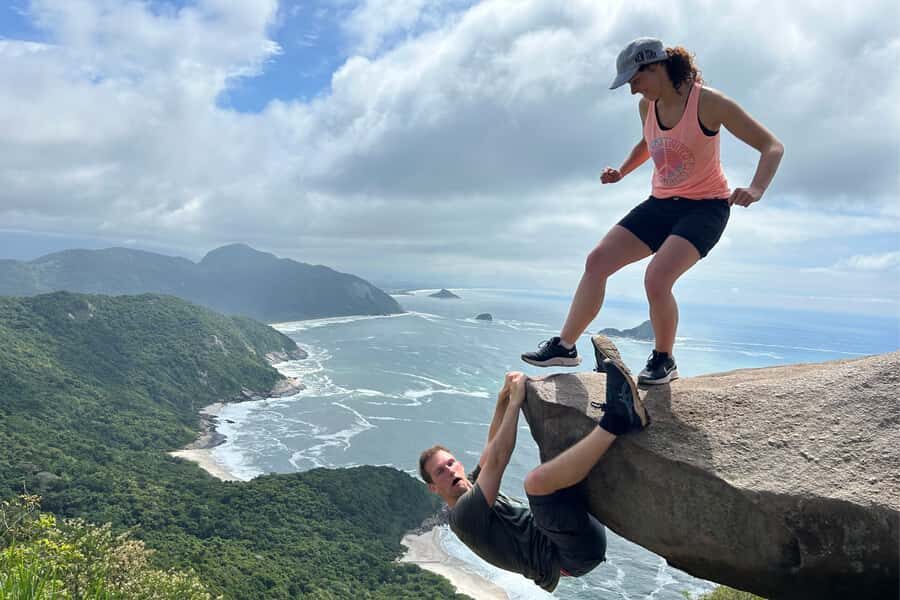 Rio de Janeiro: Telegrafo Rock Hike with Optional Beach Stop - Getting Out of the City: Pickup Options and Transfer Time