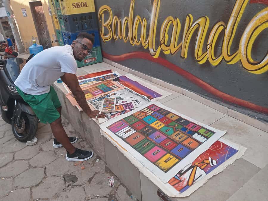 Rio de Janeiro: the biggest favela tour in Rio, lest go! - The art gallery for kids: art as opportunity, not just decoration