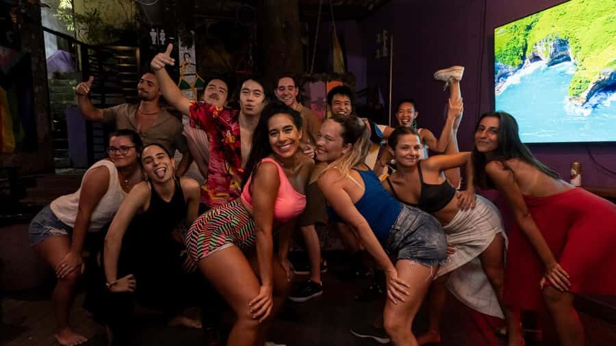 Rio Experience: Caipirinha Workshop (2 Caipis) + Funk Class - Funk Class at about 9 to 9:30: learn moves and understand the rhythm