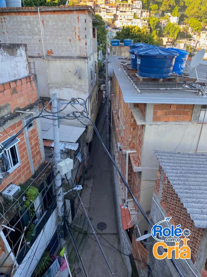 Rio: Favela Tour Imersion in Babilônia and Chapéu Mangueira - Bar do David: why the food stop feels like part of the lesson