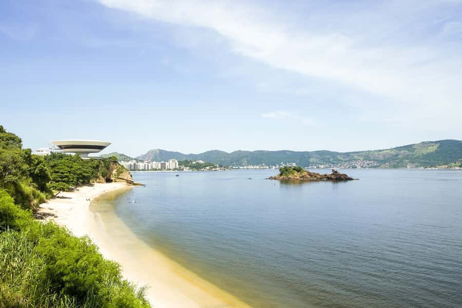 Rio: Guanabara Bay 2-Hour Boat Tour - Sugar Loaf Area, Fort São João, and Fort Lage: Historic Names, Waterfront Reality
